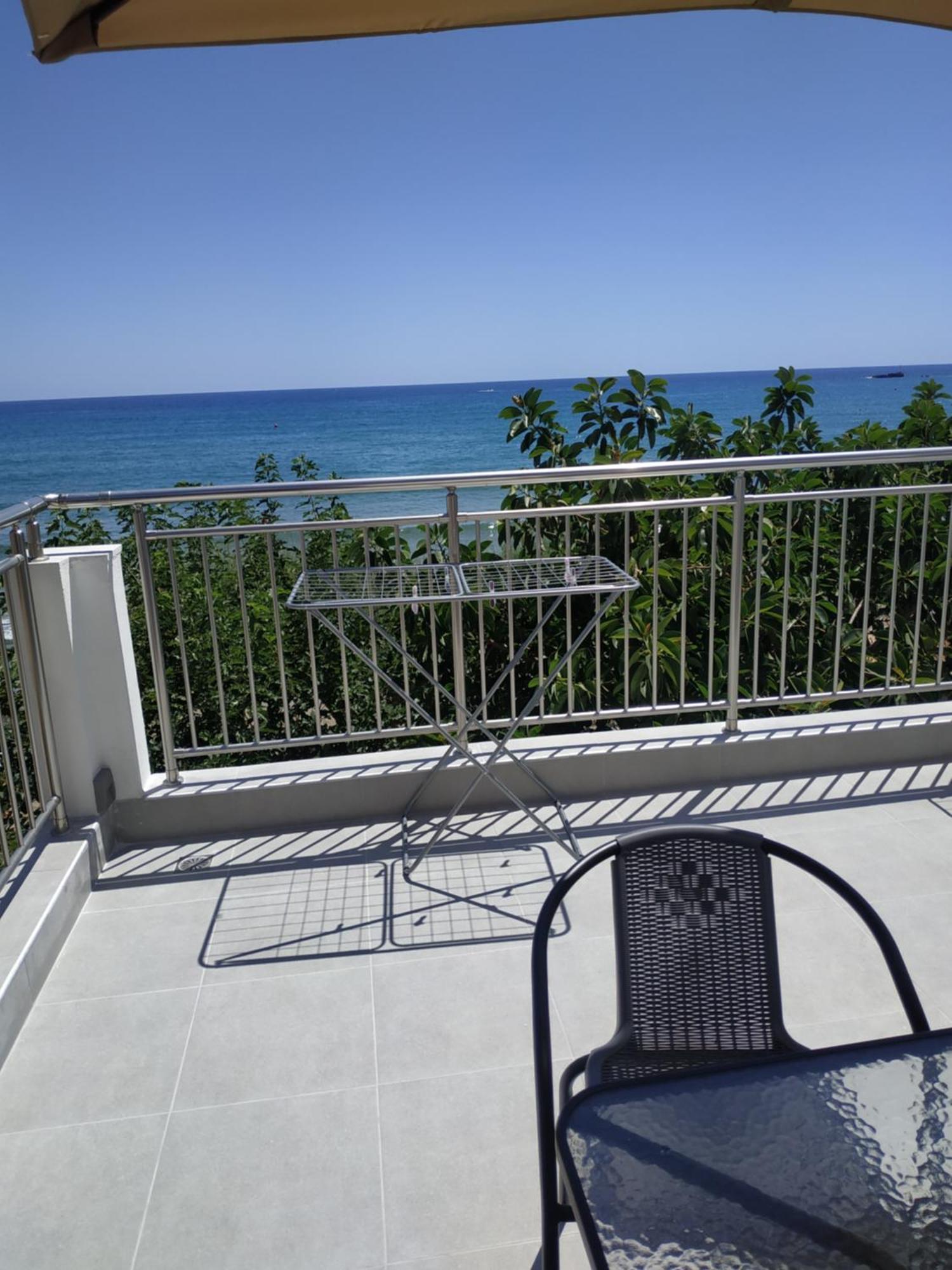 Creta Sun Apartments Makry Gialos  Exterior photo